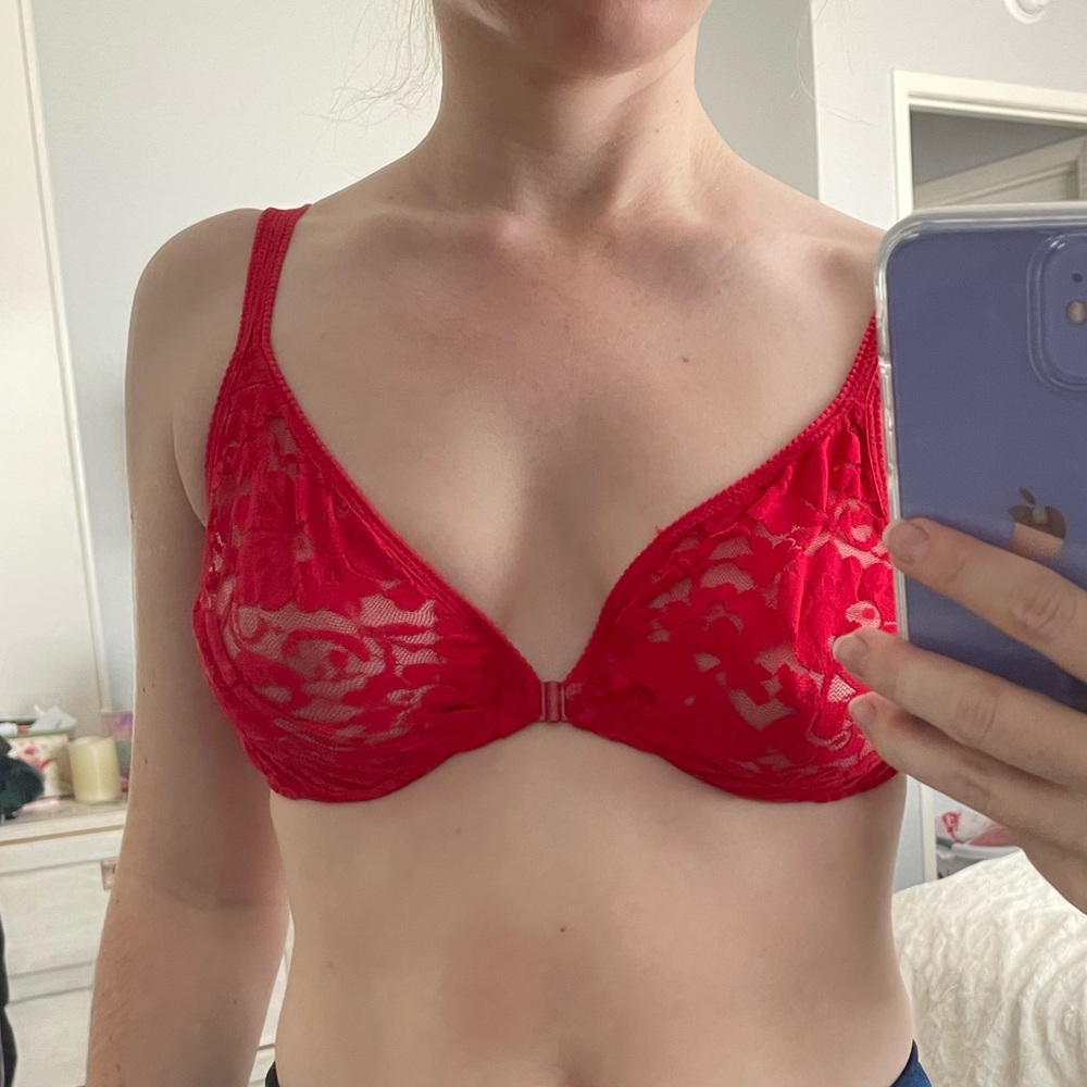 34D-36D Red lace front clasp bra